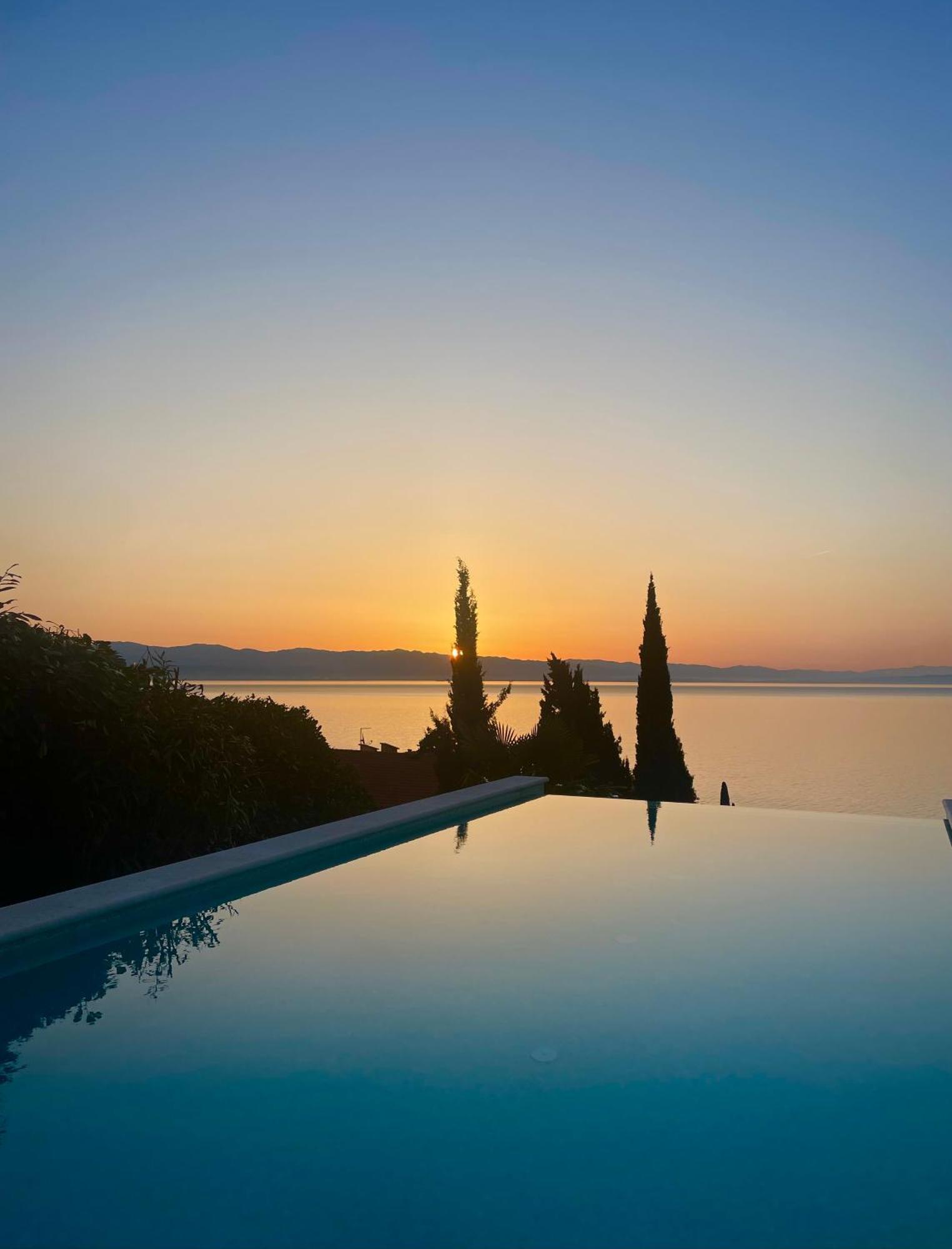 Villa Lovran - 150M To The Beach - Infinity Pool - Incredible Sea View - Fitness Room エクステリア 写真